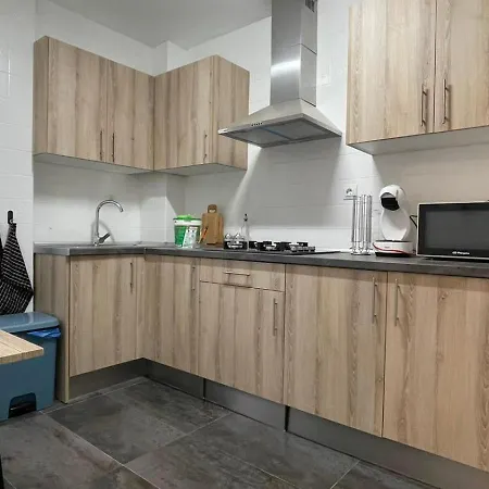 Ideal Piso Centro Lägenhet *